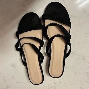 Forever 21 Black ‘suede’ Slides Flat Sandals